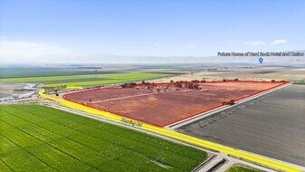 8661 Herring Rd, Bakersfield CA - Barndominium
