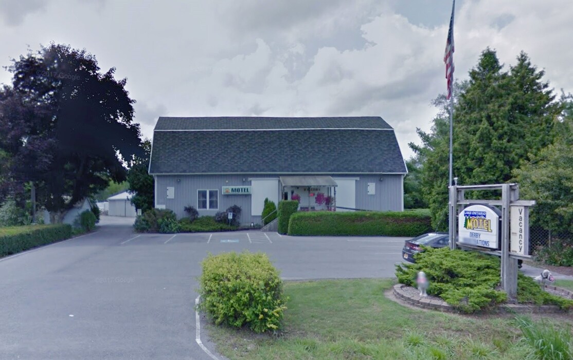 3326 Lockport Olcott Rd, Newfane, NY 14108