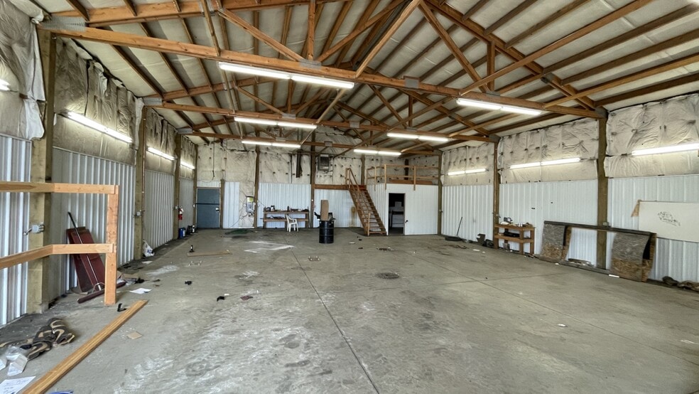 689 Commerce Dr, Smelterville, ID for lease - Building Photo - Image 2 of 17