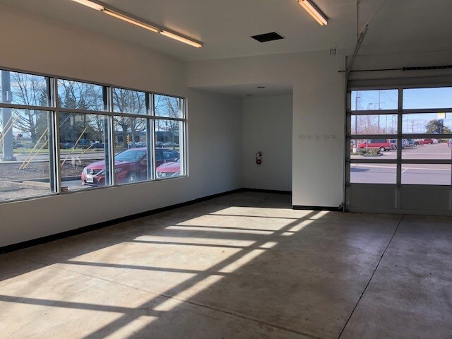 3555 Gateway St, Springfield, OR for sale Building Photo- Image 1 of 1