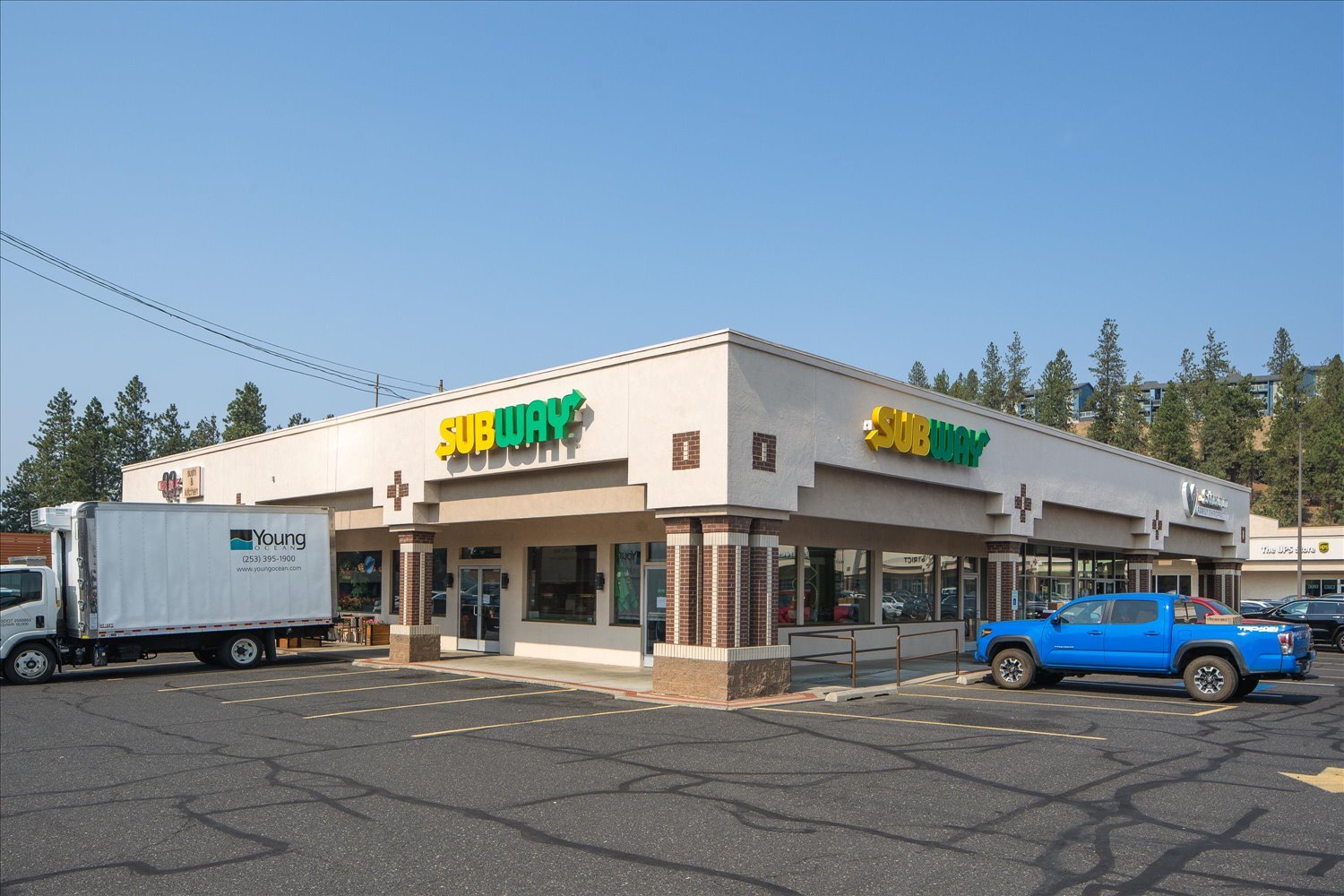 1902 W Francis Ave, Spokane, WA for sale Primary Photo- Image 1 of 2