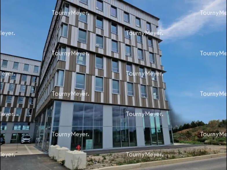 Office in Montpellier for lease - Building Photo - Image 1 of 7