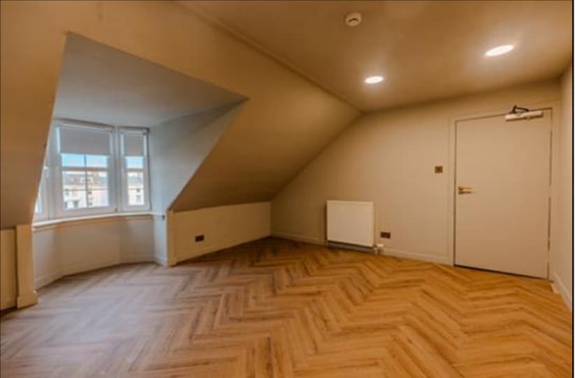 21 Wellington Sq, Ayr for lease Interior Photo- Image 1 of 1