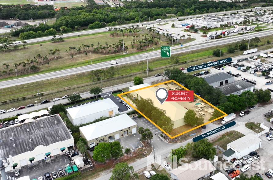 1337 SW South Macedo Blvd, Port Saint Lucie, FL for lease - Building Photo - Image 3 of 7