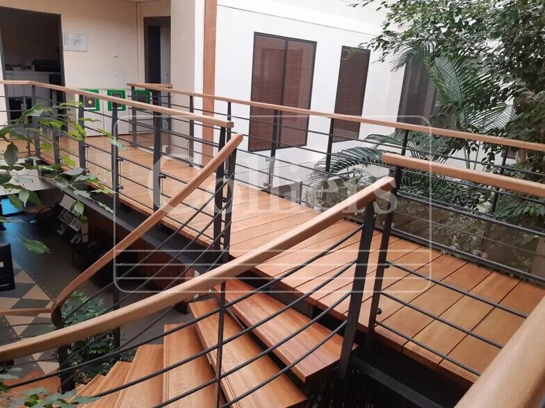 980 Avenue Ampère, Aix-en-Provence for sale - Building Photo - Image 3 of 15