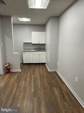 711-719 Montgomery Ave, Narberth, PA for lease Building Photo- Image 1 of 5