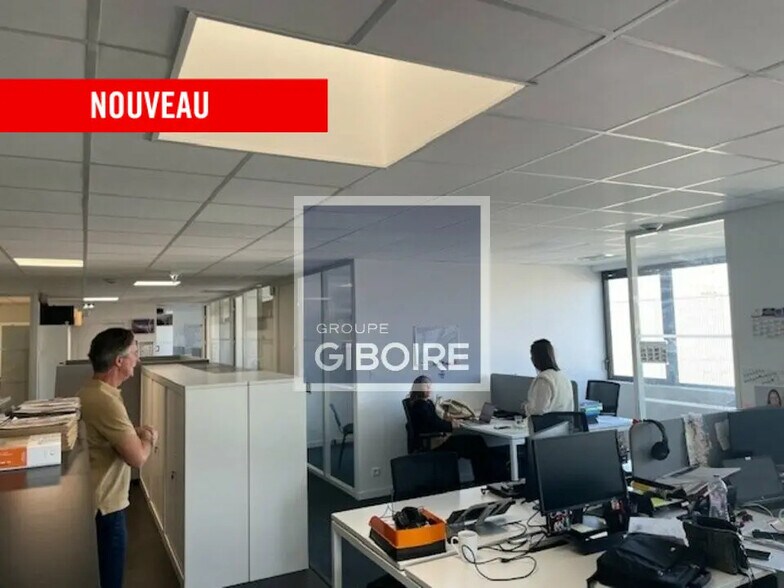 Office in Rennes for lease - Interior Photo - Image 2 of 6