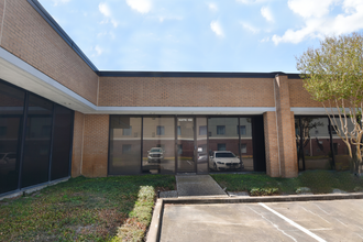 1416-1428 N Sam Houston Pky E, Houston, TX for lease Building Photo- Image 1 of 1