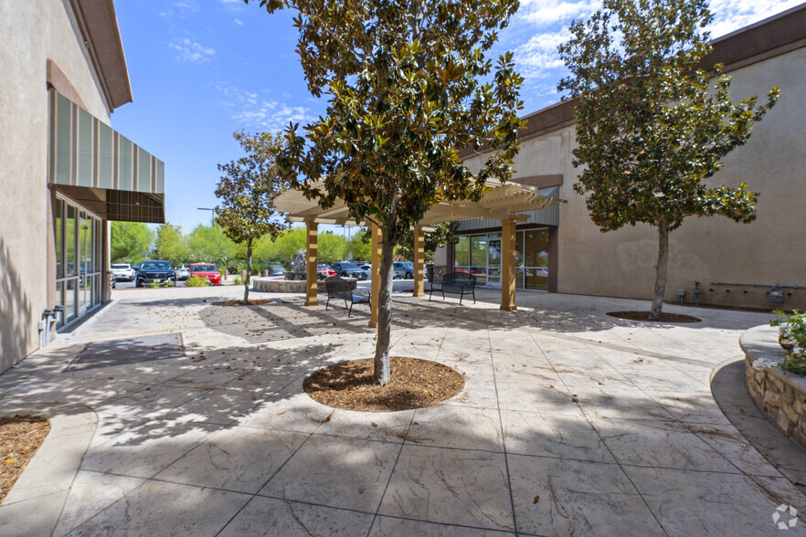 41785-41789 Nicole Ln, Temecula, CA for lease - Building Photo - Image 3 of 15