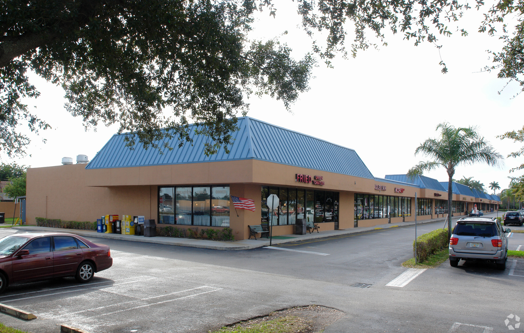 8600-8698 Griffin Rd, Davie, FL for lease Building Photo- Image 1 of 3