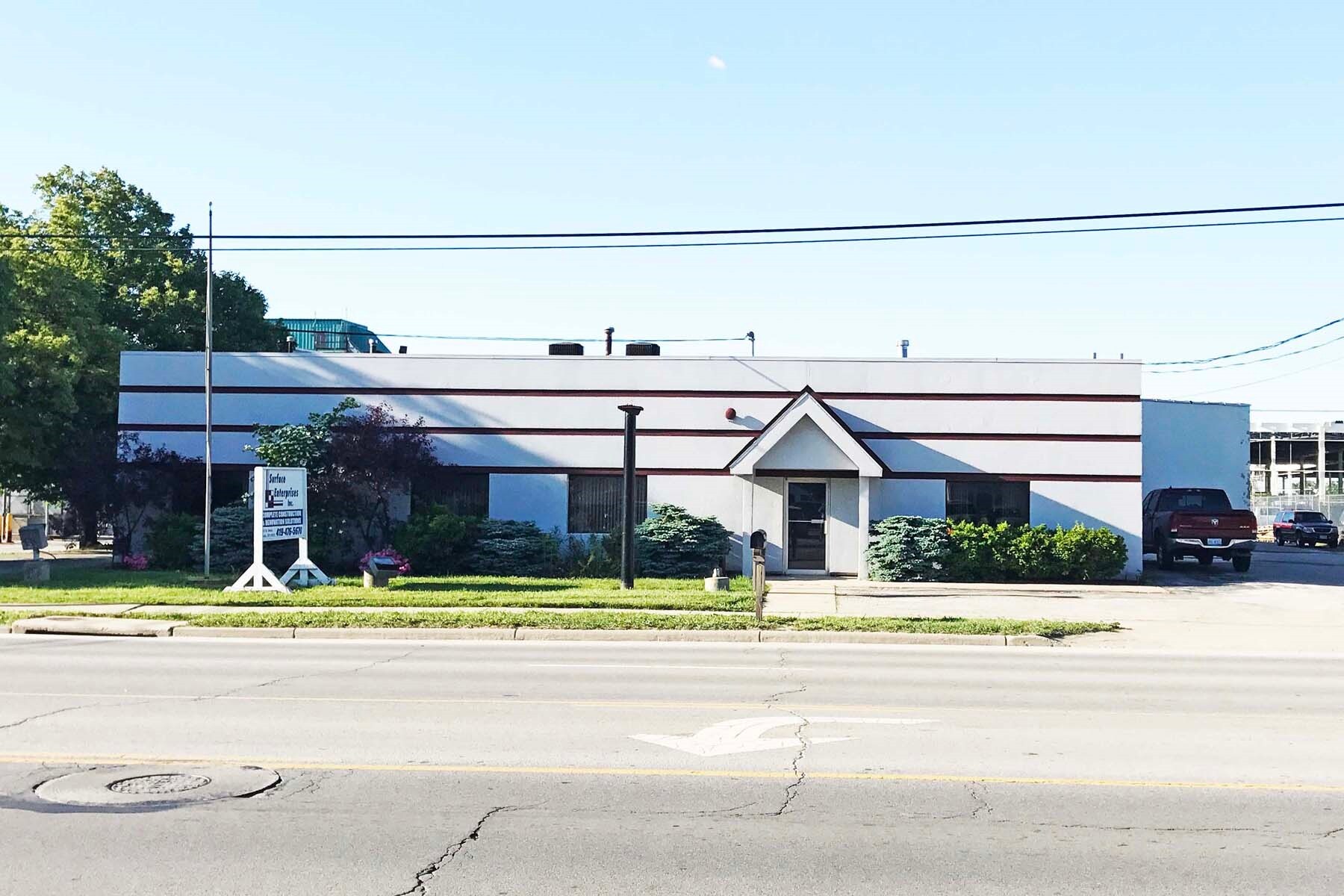 1465 W Alexis Rd, Toledo, OH for sale Building Photo- Image 1 of 1