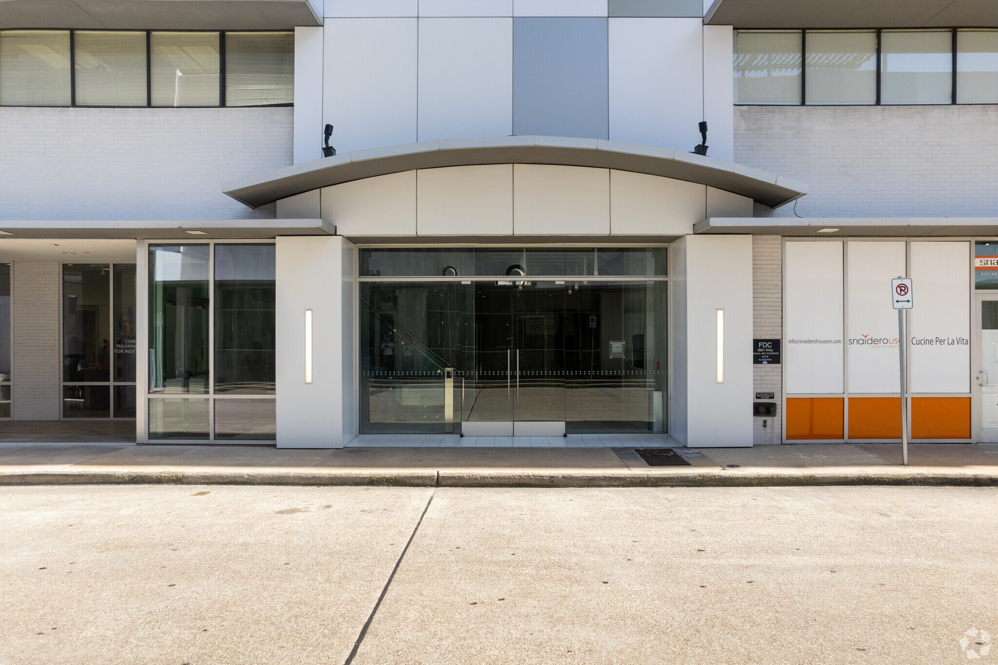 37013801 Kirby & 2401 Portsmouth, Houston, TX 77098 Upper Kirby Quad