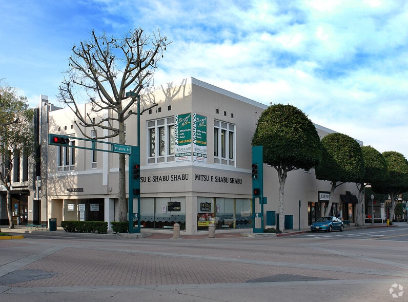 223 N Harbor Blvd, Fullerton, CA for lease - Primary Photo - Image 1 of 14