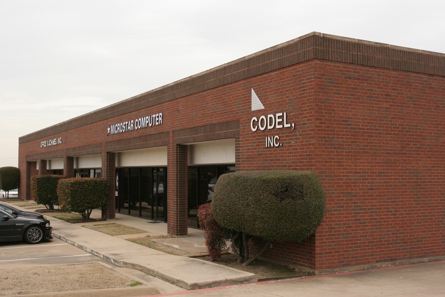 15900-15960 Midway Rd, Addison, TX for lease - Building Photo - Image 2 of 2