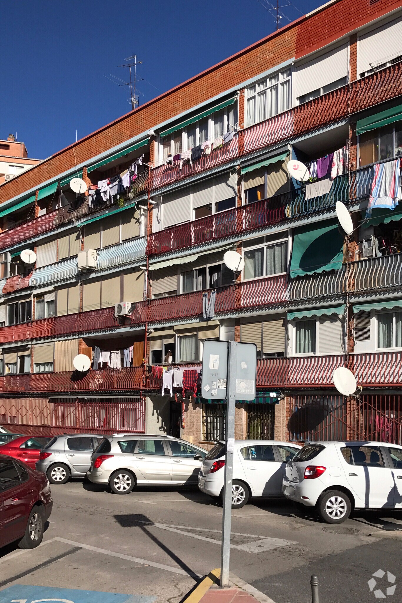 Calle San Francisco Javier, 4, Fuenlabrada, Madrid for sale Primary Photo- Image 1 of 1