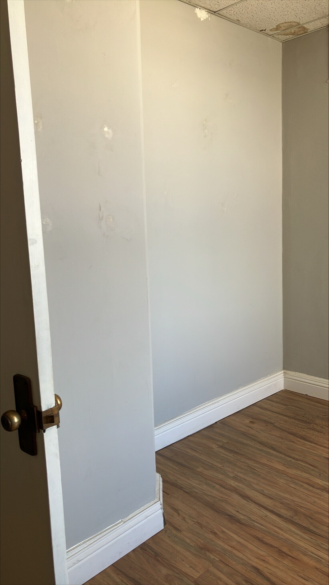 2014 Tulare St, Fresno, CA for lease Interior Photo- Image 1 of 4