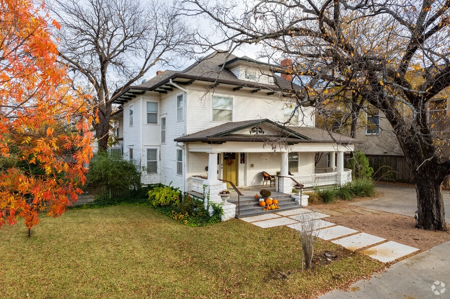 1417 8th Ave, Fort Worth, TX for sale - Primary Photo - Image 1 of 13