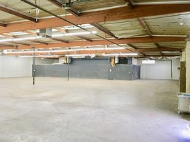 7306-7344 Laurel Canyon Blvd, North Hollywood CA - Warehouse