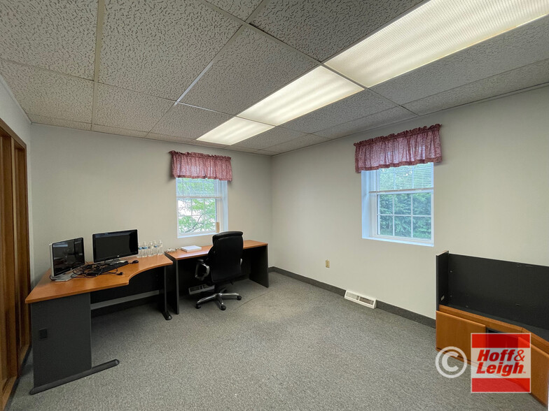 1717 Brittain Rd, Akron, OH for sale - Building Photo - Image 3 of 13