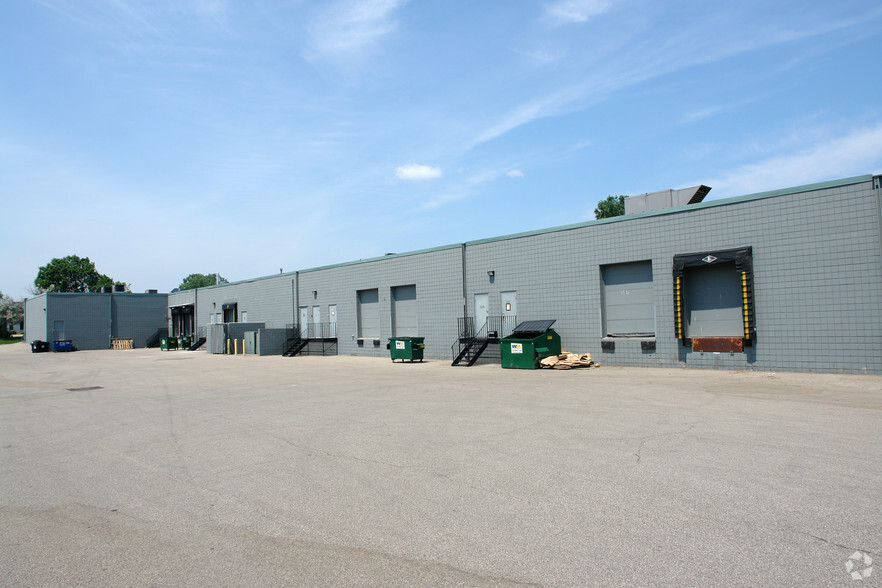 5201-5227 W 73rd St, Edina, MN for lease - Building Photo - Image 2 of 7