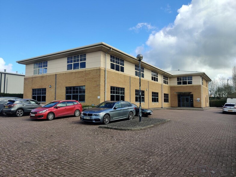 Langford Locks, Kidlington for lease - Primary Photo - Image 1 of 3