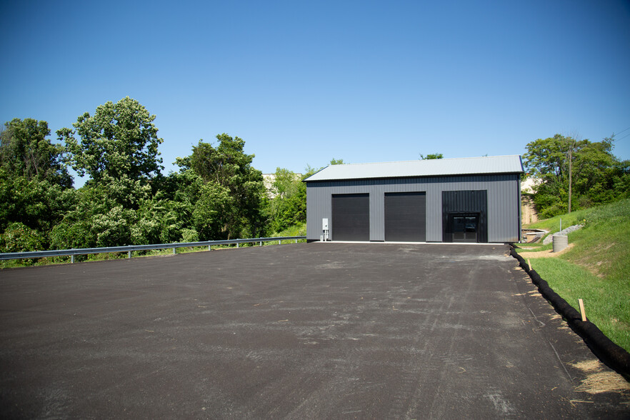 209 Venture Dr, Morgantown, WV for lease - Building Photo - Image 2 of 10