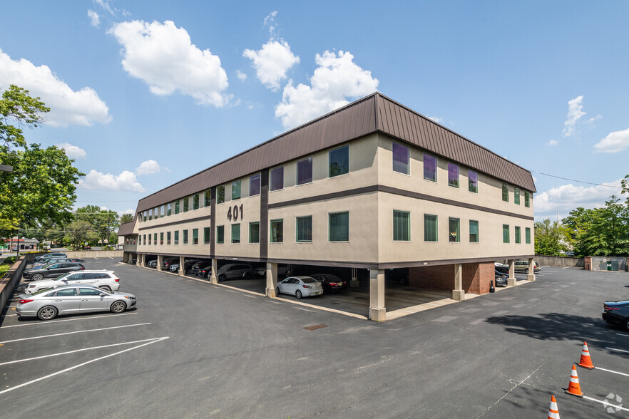 401 E Marlton Pike, Cherry Hill, NJ for lease - Building Photo - Image 3 of 7