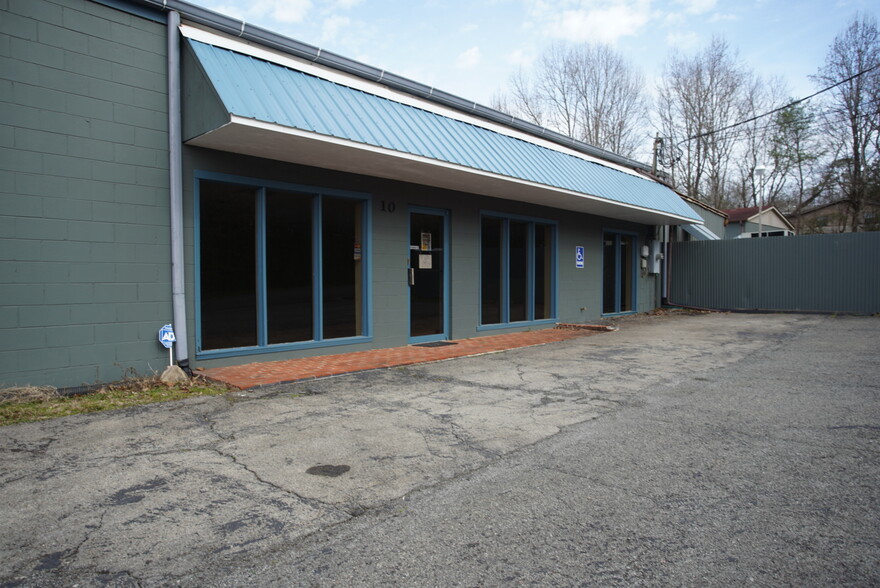 10 Davidson Rd, Athens, TN for sale - Building Photo - Image 1 of 1