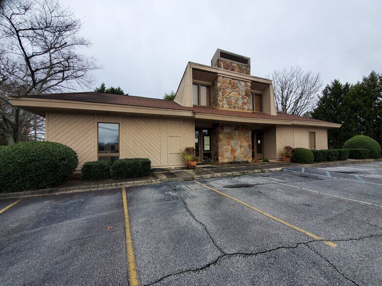 111 N Main St, Mauldin, SC for sale - Building Photo - Image 1 of 1