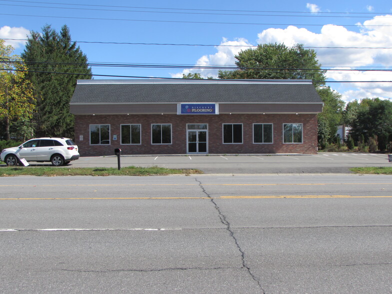 118 Troy Rd, East Greenbush, NY for sale - Building Photo - Image 1 of 1