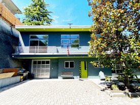 921 Aurora Ave N, Seattle WA - Office Space