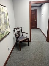 800-806 Stonecreek Pky, Louisville, KY for lease Interior Photo- Image 2 of 5