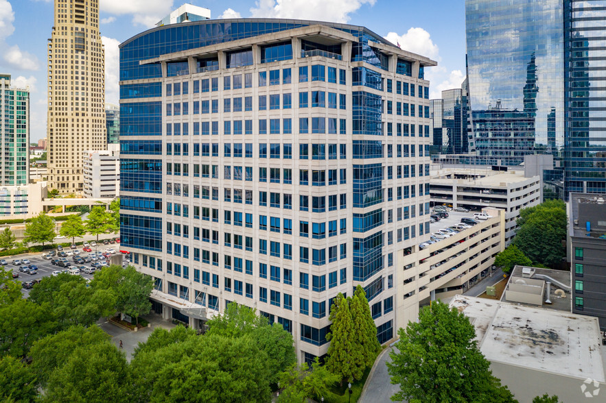 3348 Peachtree Rd NE, Atlanta, GA for lease - Building Photo - Image 2 of 10