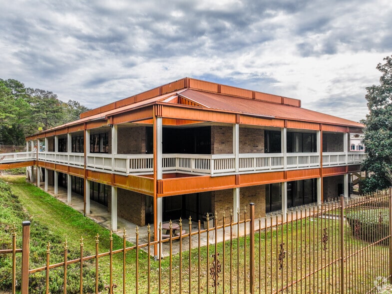 4150 Snapfinger Woods Dr, Decatur, GA for lease - Building Photo - Image 3 of 5