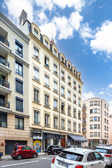 Multifamily in Lyon for sale - Building Photo - Image 2 of 2
