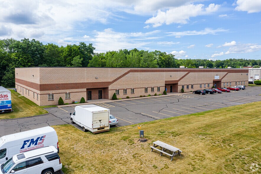 800 Marshall Phelps Rd, Windsor, CT 06095