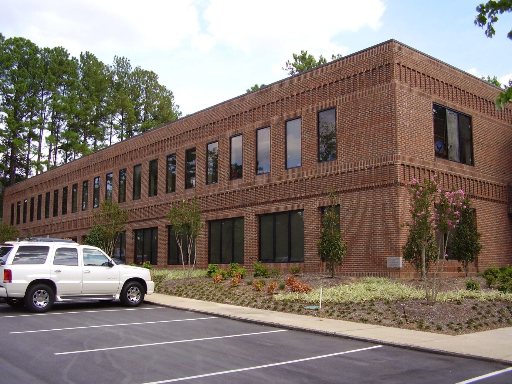 1150 SE Maynard Rd, Cary, NC for lease Building Photo- Image 1 of 6