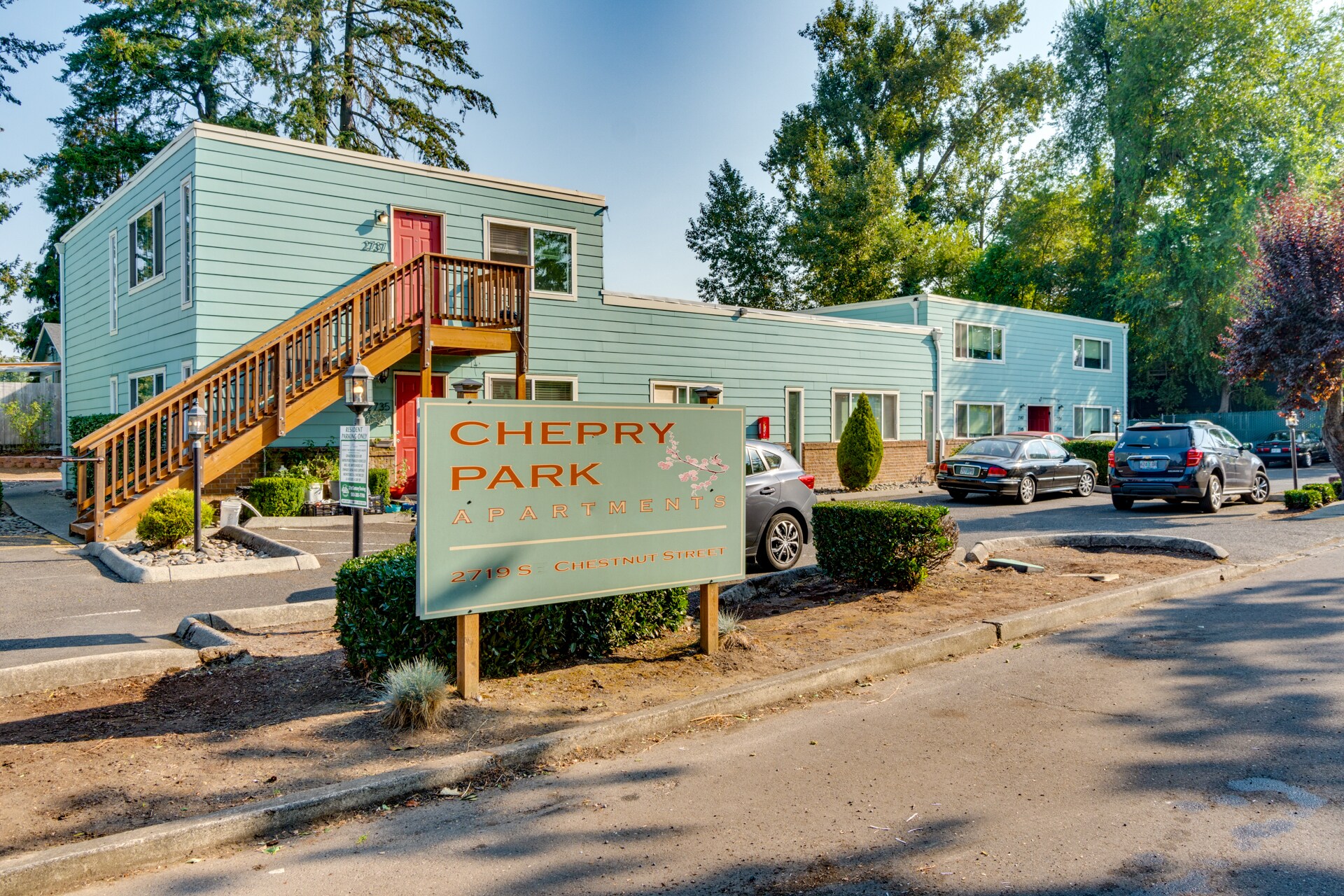 2717 SE Chestnut St, Portland, OR for sale Building Photo- Image 1 of 1