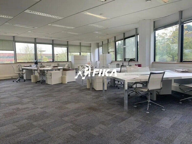 Office in Toulouse for lease - Interior Photo - Image 2 of 31
