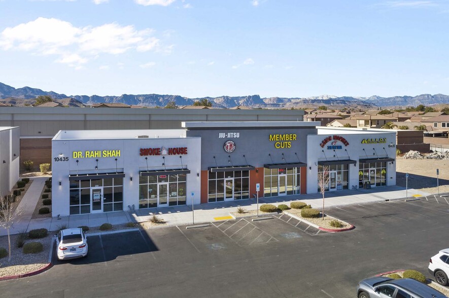 10435 S Rainbow Blvd, Las Vegas, NV for sale - Building Photo - Image 2 of 9