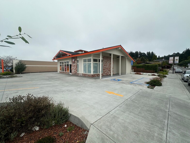 898 Main St, Fortuna, CA for sale - Building Photo - Image 3 of 5