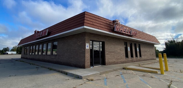 1825 S US Highway 27, Saint Johns, MI for sale Building Photo- Image 1 of 1