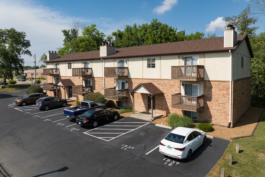 1837 Lebanon Ave, Belleville, IL for sale - Building Photo - Image 2 of 7