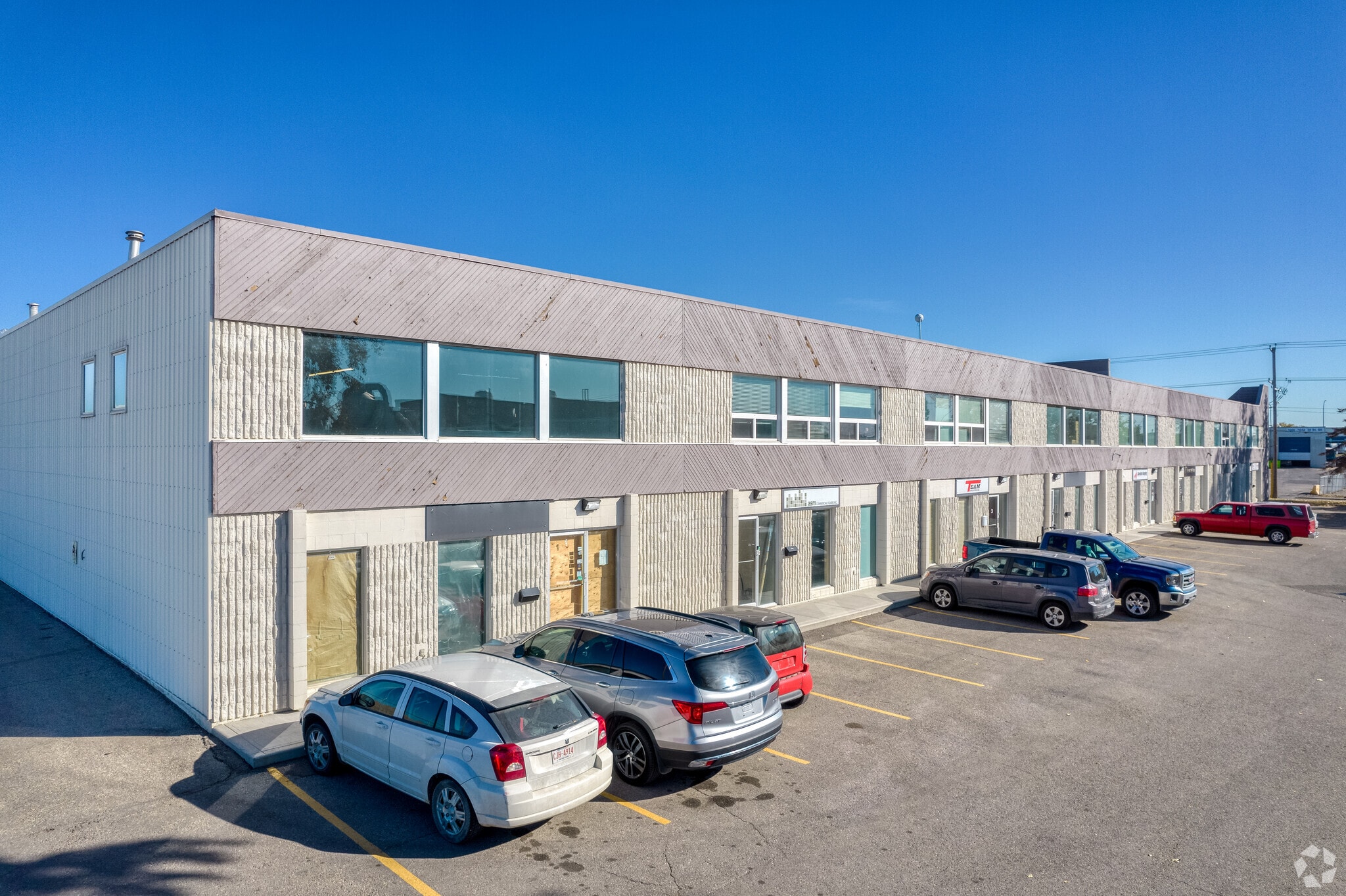 7003 30th St SE, Calgary, AB for sale Building Photo- Image 1 of 1
