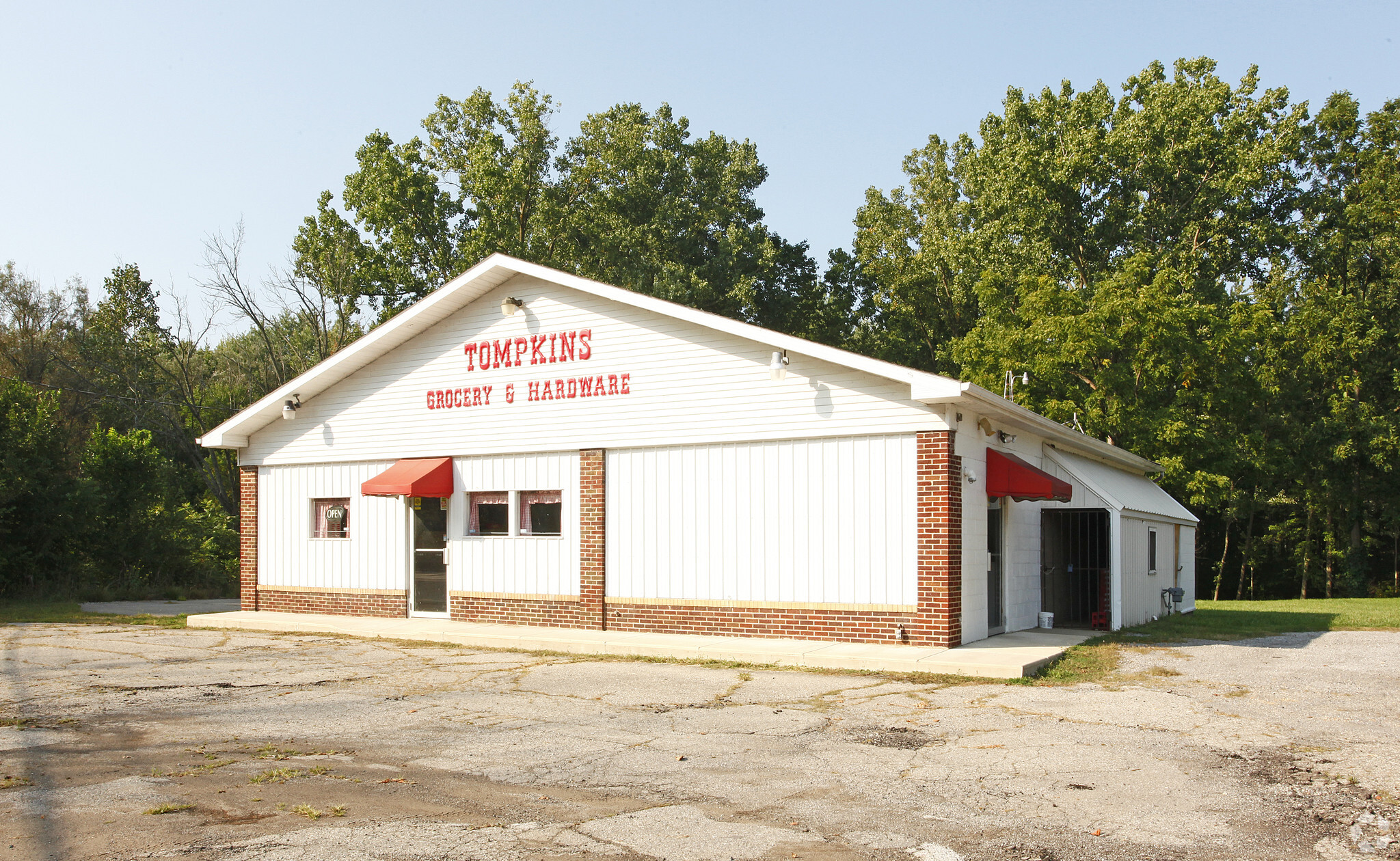 11720 Clinton Rd, Rives Junction, MI for sale Primary Photo- Image 1 of 1