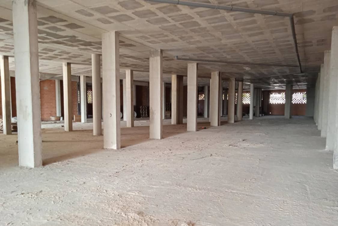 Retail in València for sale Construction Photo- Image 1 of 12