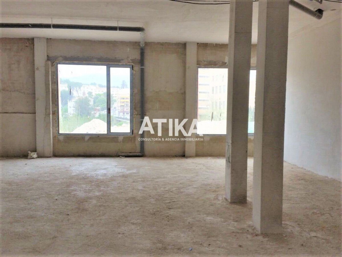 Retail in Ontinyent for lease Building Photo- Image 1 of 10