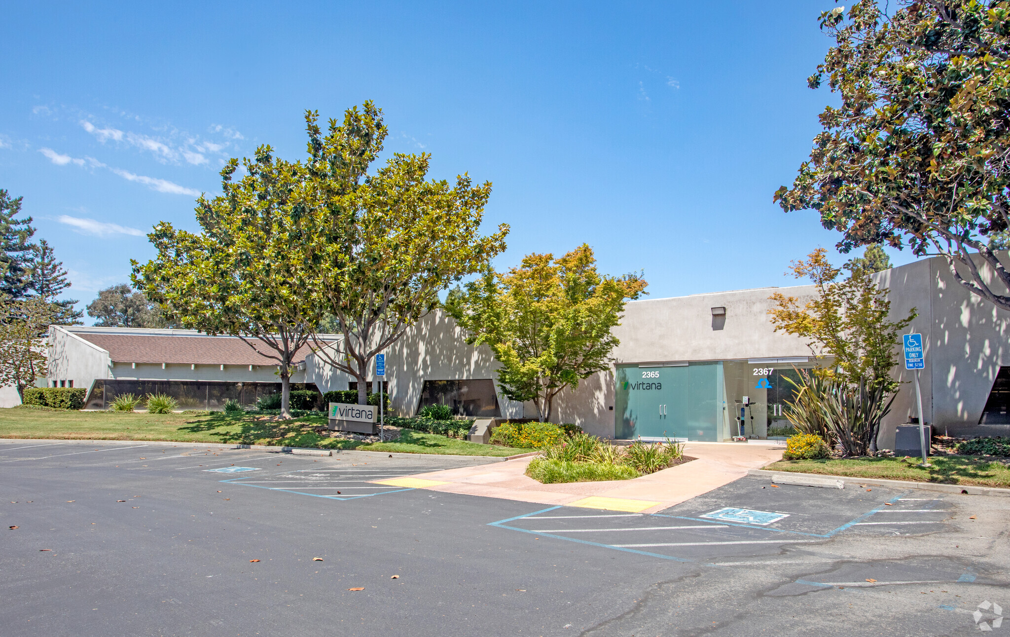 2365-2371 Bering Dr, San Jose, CA for lease Building Photo- Image 1 of 8