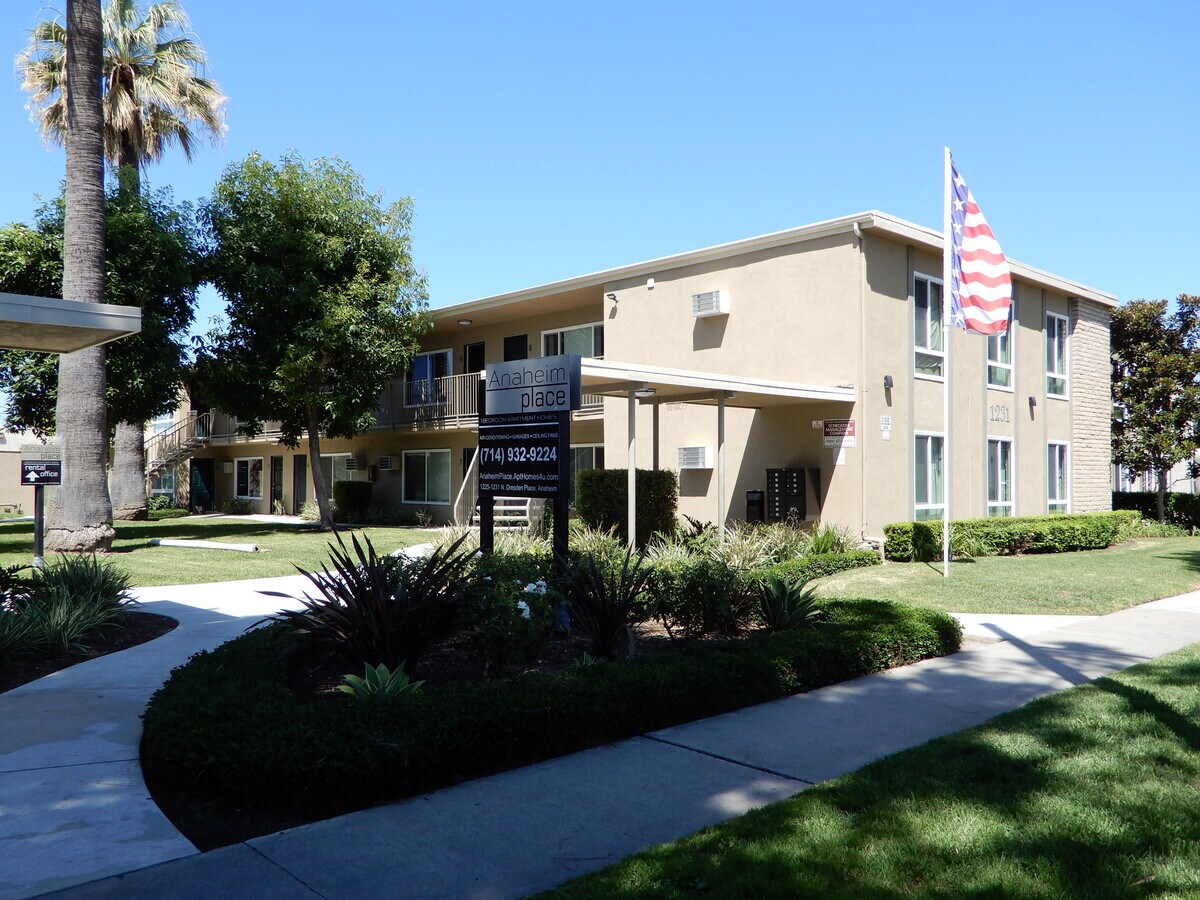 12251231 N Dresden Pl, Anaheim, CA 92801
