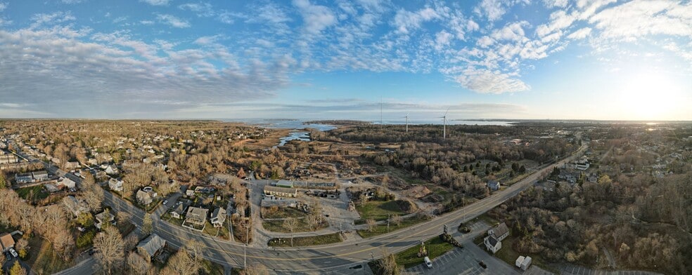 267 Huttleston Ave, Fairhaven, MA for sale - Building Photo - Image 3 of 28